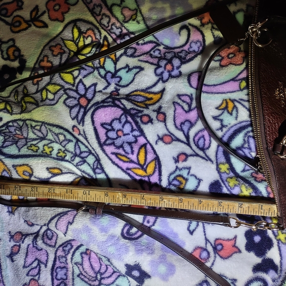 Authentic Coach Leather And Suede Crossbody Satchel In Elegant Burgundy - Picture 8 of 10